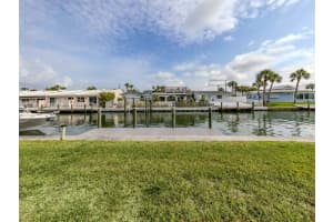 832 White Cap Cir #5, VENICE