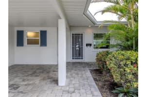832 WHITECAP CIRCLE, VENICE, FL 34285 Sold 09/08/25