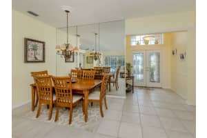 143 BRAEMAR AVENUE, VENICE, FL 34293 Sold 08/05/25