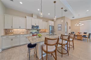 9220 43RD TERRACE, BRADENTON, FL 34209 - MLS#MFRN6138866