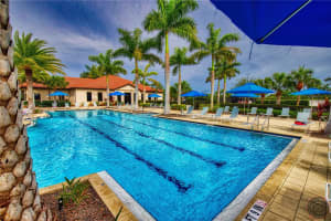 10042 CROOKED CREEK DRIVE, VENICE, FL 34293 - MLS#MFRN6138927