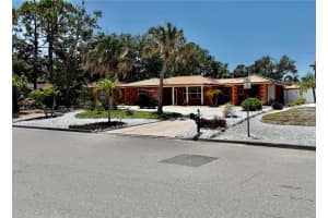 409 ARMADA ROAD, VENICE, FL 34285 Sold 08/28/25