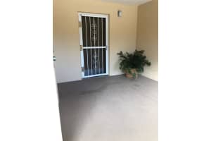 512 VENICE AVENUE, VENICE, FL 34285 - MLS#MFRN6138967