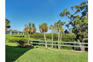 821 WATERSIDE DRIVE, VENICE, FL 34285 Sold 06/20/25