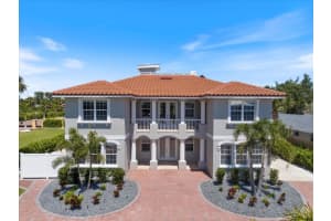 2322 Bayshore Rd, NOKOMIS