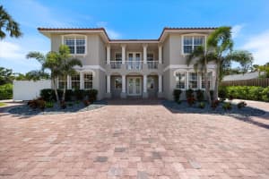 2322 BAYSHORE ROAD, NOKOMIS, FL 34275 - MLS#MFRN6139003