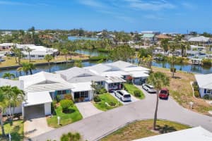 608 FAIR WINDS DRIVE, NOKOMIS, FL 34275 - MLS#MFRN6139004