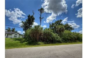 WECOMA AVE, NORTH PORT, FL 34287 - MLS#MFRN6139012
