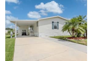 700 BLACKBURN BOULEVARD, NORTH PORT, FL 34287 - MLS#MFRN6139020