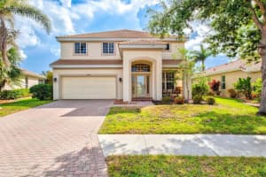 11986 GRANITE WOODS LOOP, VENICE, FL 34292 Sold 09/08/25