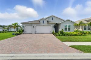 15963 CROFTON SPRINGS WAY, PORT CHARLOTTE, FL 33953 Sold 12/04/25