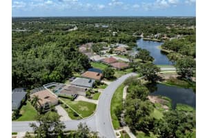 6505 MEANDERING WAY, LAKEWOOD RANCH, FL 34202 - MLS#MFRN6139206