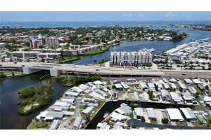 132 BAYOU DRIVE, VENICE, FL 34285 Sold 10/13/25