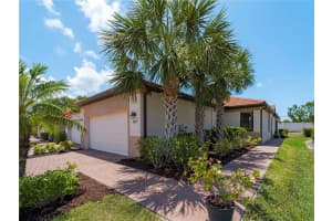 9917 Haze Dr, VENICE