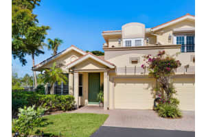 1164 Beachcomber Ct #19, OSPREY