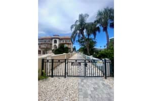 16 GULF MANOR DRIVE, VENICE, FL 34285 - MLS#MFRN6139272