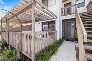 864 BIRD BAY WAY, VENICE, FL 34285 - MLS#MFRN6139277