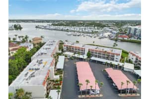 250 Santa Maria St #314, VENICE