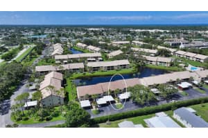 330 MISSION TRAIL, VENICE, FL 34285 Sold 08/29/25