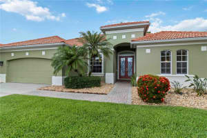 6619 PINEFEATHER COURT, BRADENTON, FL 34203 - MLS#MFRN6139355
