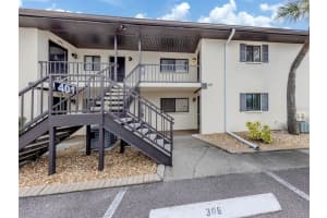 401 AIRPORT AVENUE, VENICE, FL 34285 - MLS#MFRN6139400