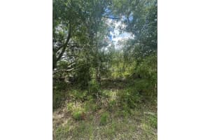 HENRIETTA AVE, NORTH PORT, FL 34291 - MLS#MFRN6139426