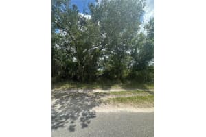 HENRIETTA AVE, NORTH PORT, FL 34291 - MLS#MFRN6139426