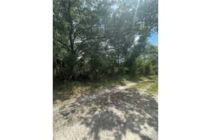 HENRIETTA AVE, NORTH PORT, FL 34291 - MLS#MFRN6139426