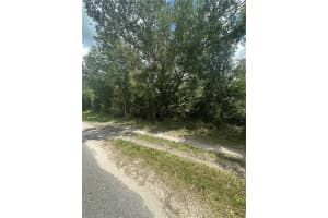 HENRIETTA AVE, NORTH PORT, FL 34291 - MLS#MFRN6139426