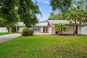 13608 WESTSHIRE DRIVE, TAMPA, FL 33618 Sold 08/11/25