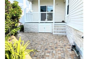660 GREEN CIRCLE, VENICE, FL 34285 - MLS#MFRN6139477