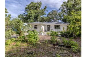 829 Groveland Ave, VENICE