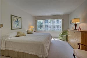 244 SAINT AUGUSTINE AVENUE, VENICE, FL 34285 - MLS#MFRN6139509