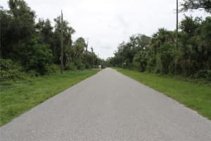 18106 SINATRA AVENUE, PORT CHARLOTTE, FL 33954 - MLS#MFRN6139516
