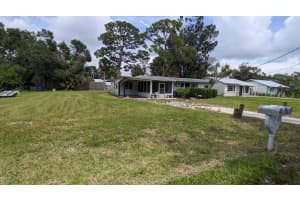 444 WASHINGTON AVENUE, OSPREY, FL 34229 - MLS#MFRN6139544