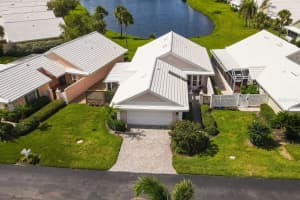745 Harrington Lake Dr N #30, VENICE