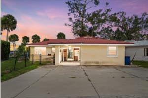 108 WINSON AVENUE, ENGLEWOOD, FL 34223 - MLS#MFRN6139616