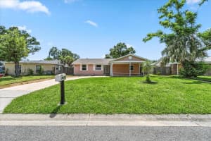 1071 Roberta St, VENICE