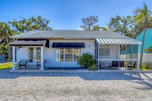 109 TAMIAMI TRAIL, NOKOMIS, FL 34275 - MLS#MFRN6139644