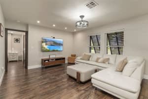 240 PALMETTO DRIVE, VENICE, FL 34293 Sold 09/05/25