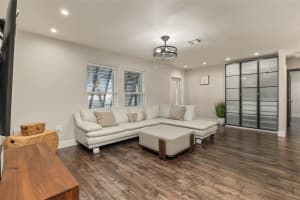 240 PALMETTO DRIVE, VENICE, FL 34293 Sold 09/05/25