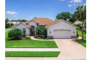 686 Sawgrass Bridge Rd, VENICE
