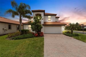 19353 Cruise Dr, VENICE
