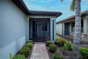 13696 Rosalia St, VENICE