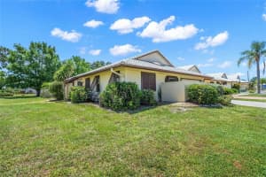98 Drifting Sands Dr, VENICE