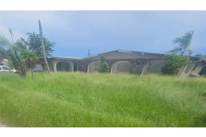 1455 Crest Dr, ENGLEWOOD