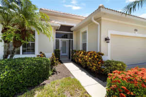 696 MISTY PINE DRIVE, VENICE, FL 34292 - MLS#MFRN6139819