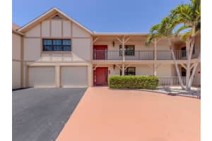720 Apalachicola Rd #105, VENICE