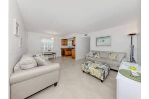 720 APALACHICOLA ROAD, VENICE, FL 34285 - MLS#MFRN6139838