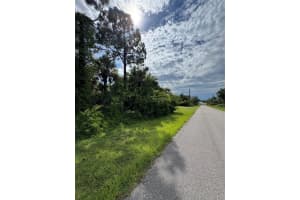 395 RAMBLEWOOD STREET, PORT CHARLOTTE, FL 33953 - MLS#MFRN6139841